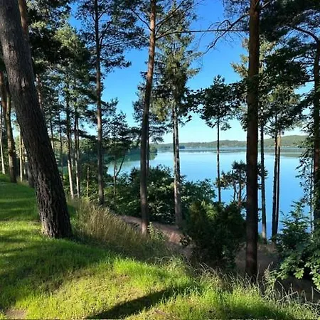 Semesterbostad Jarski Domek