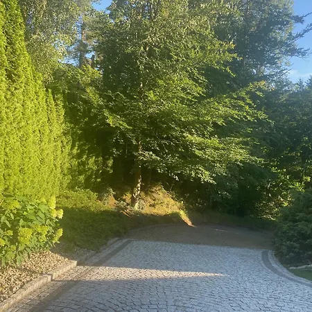 Jarski Domek *